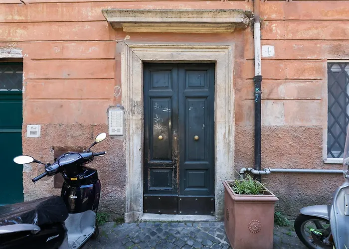 Apartamento Trastevere Charming Penthouse